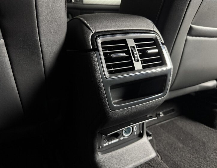 Škoda Kodiaq SUV / Terénní 1,5 l 110 kw