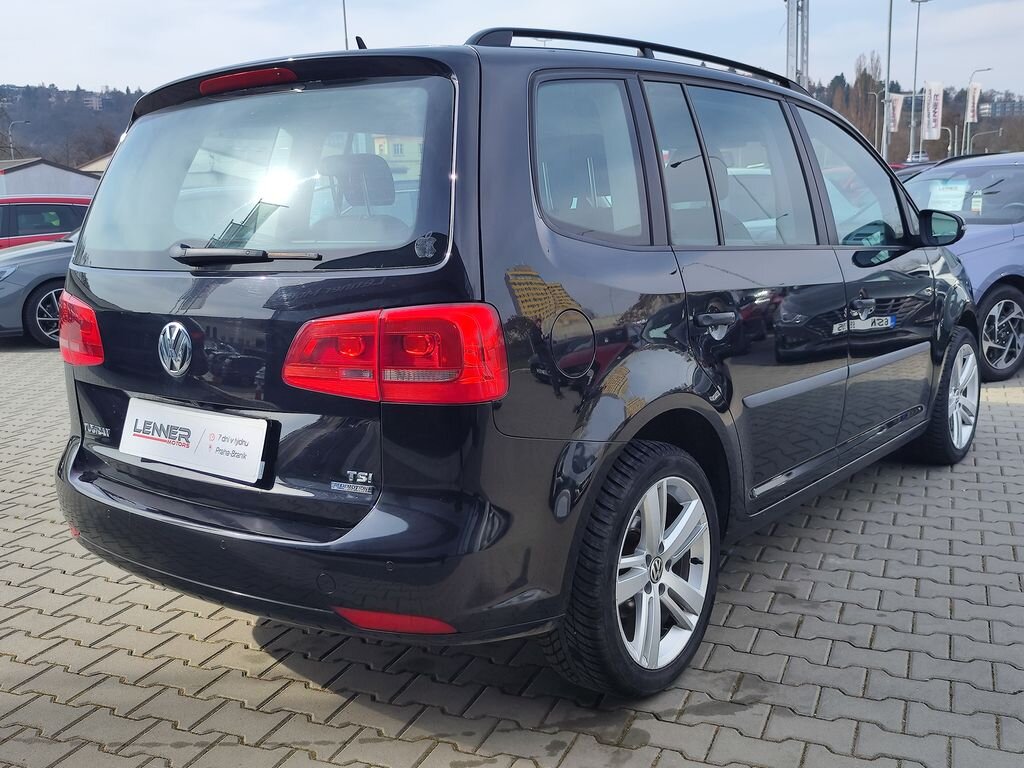 Volkswagen Touran MPV 1,2 l 77 kw