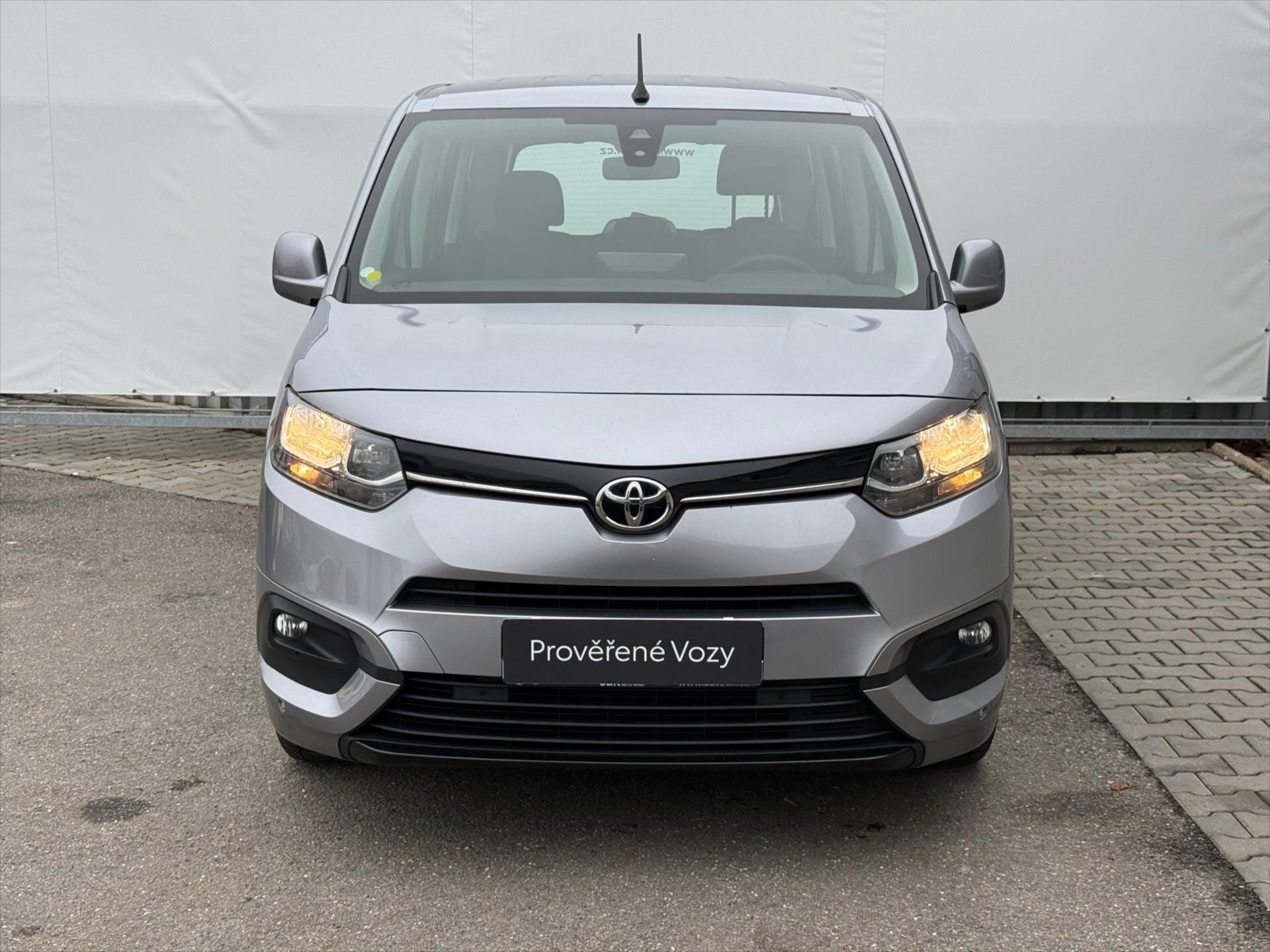 Toyota ProAce City Verso VAN-Minibus 1,2 l 81 kw