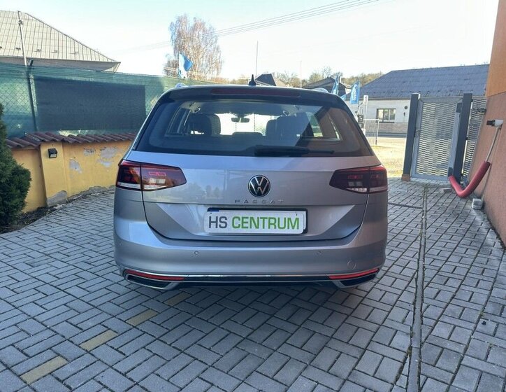 Volkswagen Passat Kombi 2,0 l 110 kw