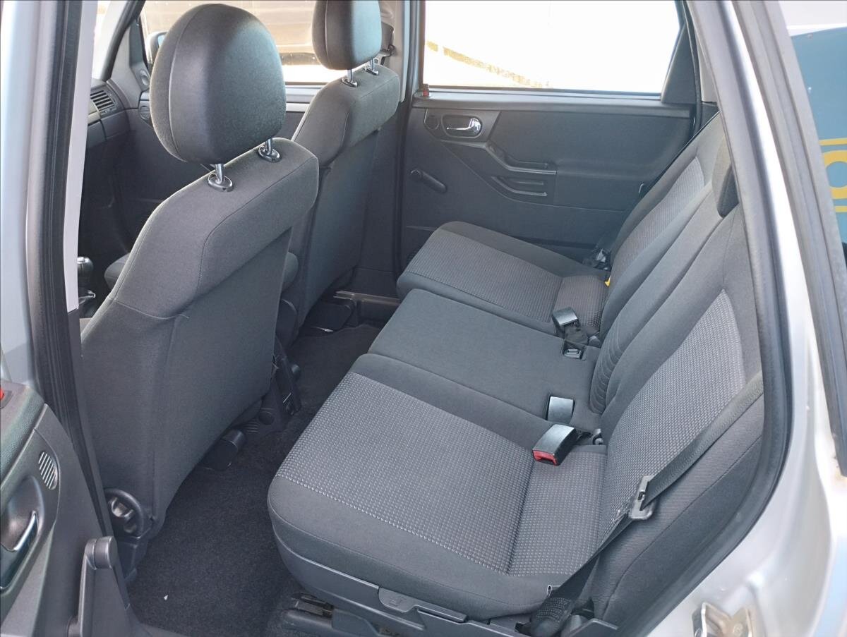 Opel Meriva MPV 1,4 l 66 kw