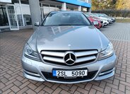 Mercedes-Benz Třídy C Kupé 2,1 l 150 kw