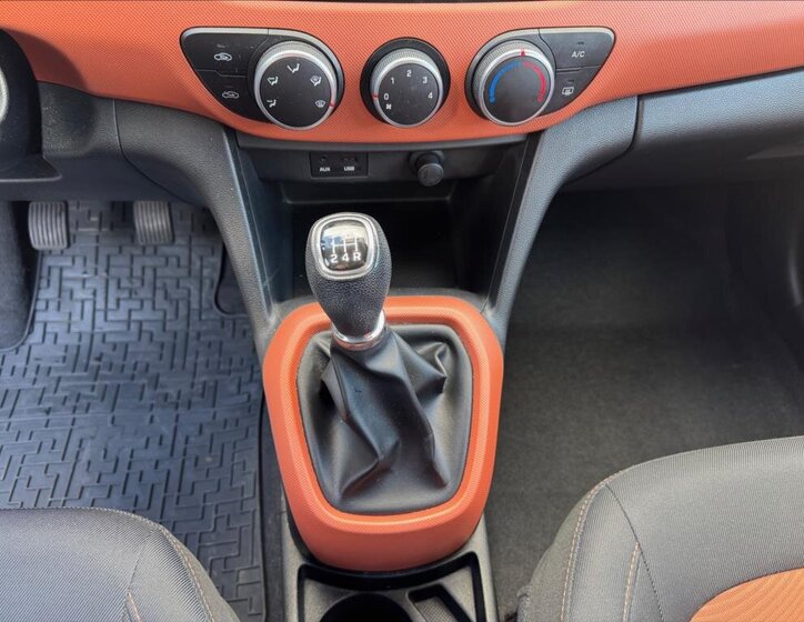 Hyundai i10 Hatchback 998,0 48 kw