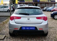 Alfa Romeo Giulietta 5