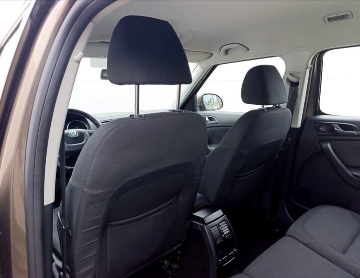 Škoda Yeti SUV / Terénní 1,6 l 77 kw