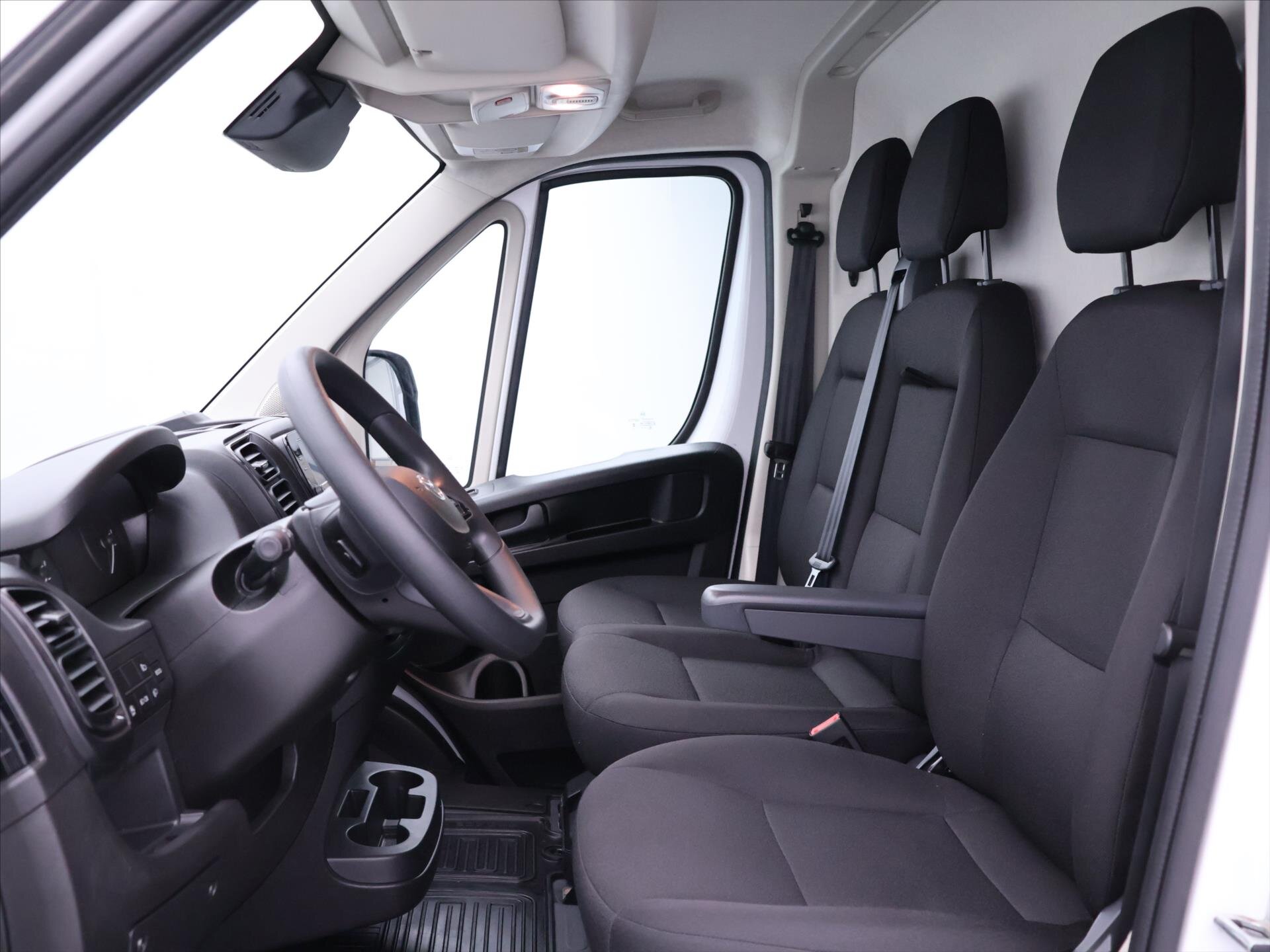 Toyota Proace Max Skříň 2,2 l 88 kw