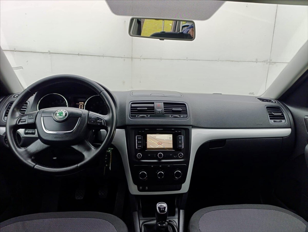 Škoda Yeti SUV / Terénní 1,6 l 77 kw
