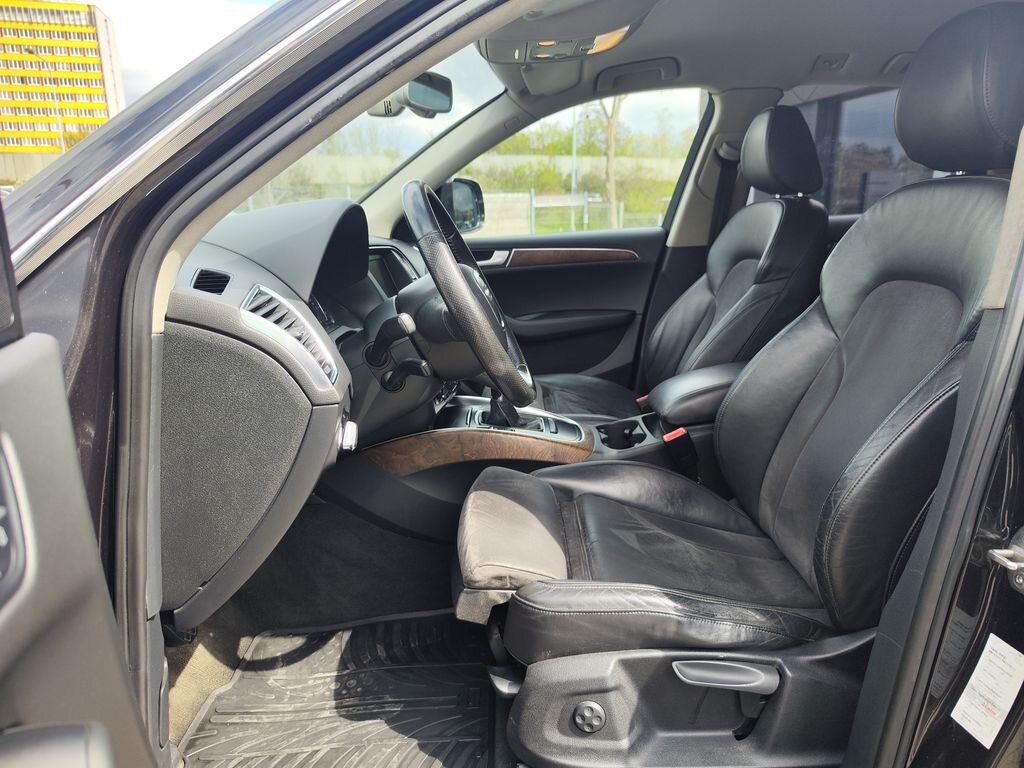 Audi Q5 SUV / Terénní 2,0 l 155 kw