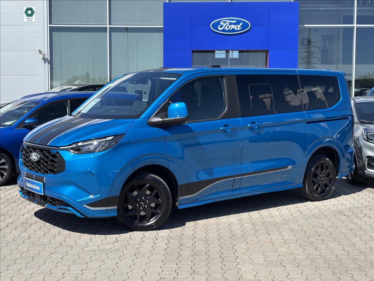 Ford Tourneo Custom Kombi 2,5 l 171 kw