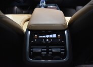 Volvo V60 Kombi 2,0 l 145 kw