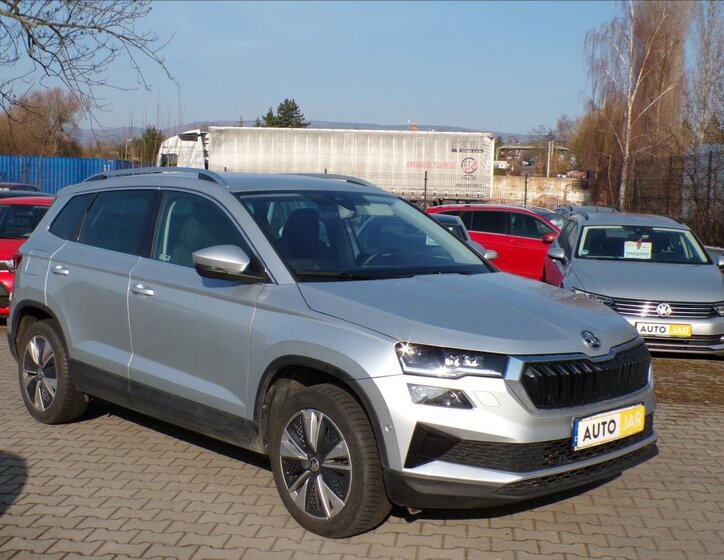Škoda Karoq Kombi 1,5 l 110 kw