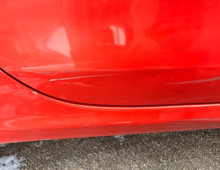 Peugeot 208 Liftback 0,0 60 kw