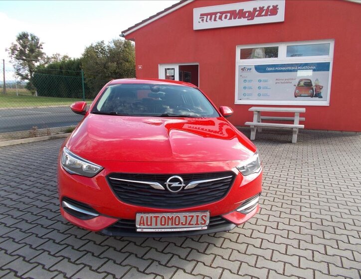 Opel Insignia Hatchback 2,0 l 125 kw