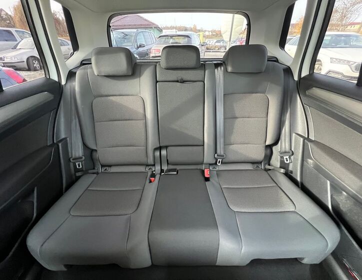 Volkswagen Golf Sportsvan 7