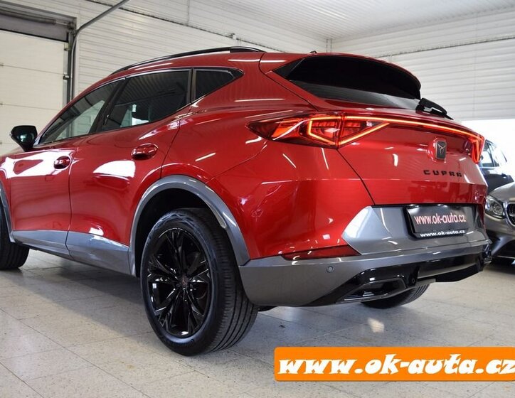Cupra Formentor SUV / Terénní 2,0 l 110 kw