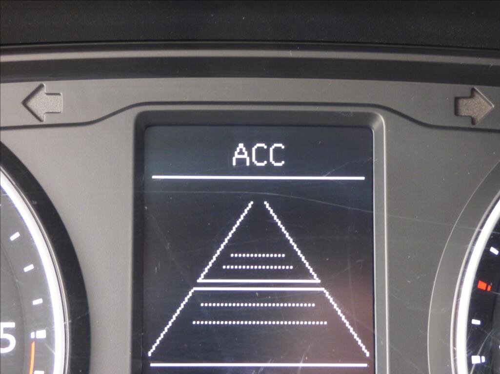 Volkswagen Caravelle MPV 2,0 l 110 kw