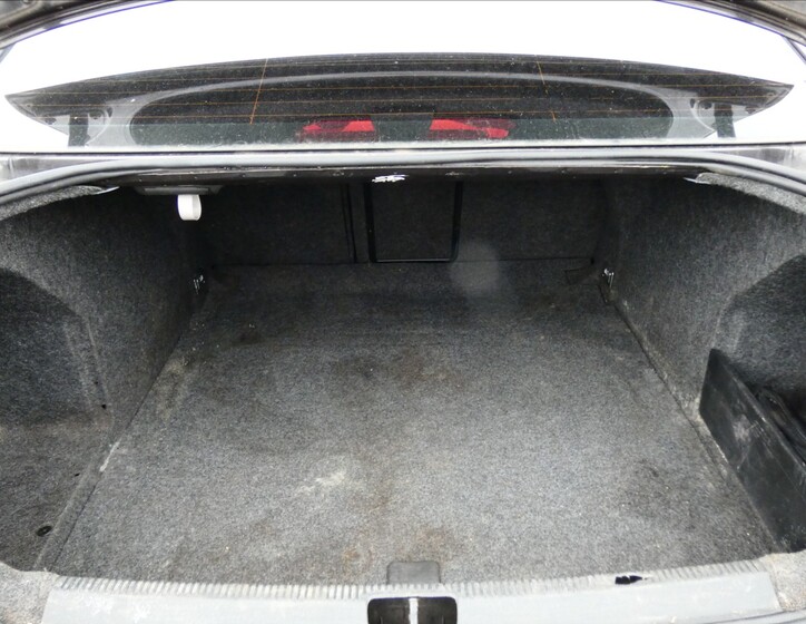 Volkswagen Passat 12