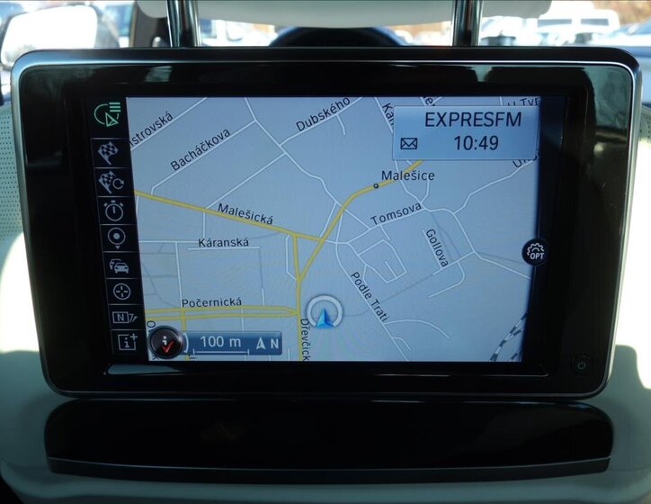 BMW Řada 7 Sedan 4,4 l 330 kw