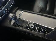 Volvo V90 Kombi 2,0 l 140 kw