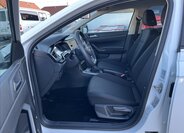 Volkswagen Polo Hatchback 999,0 48 kw