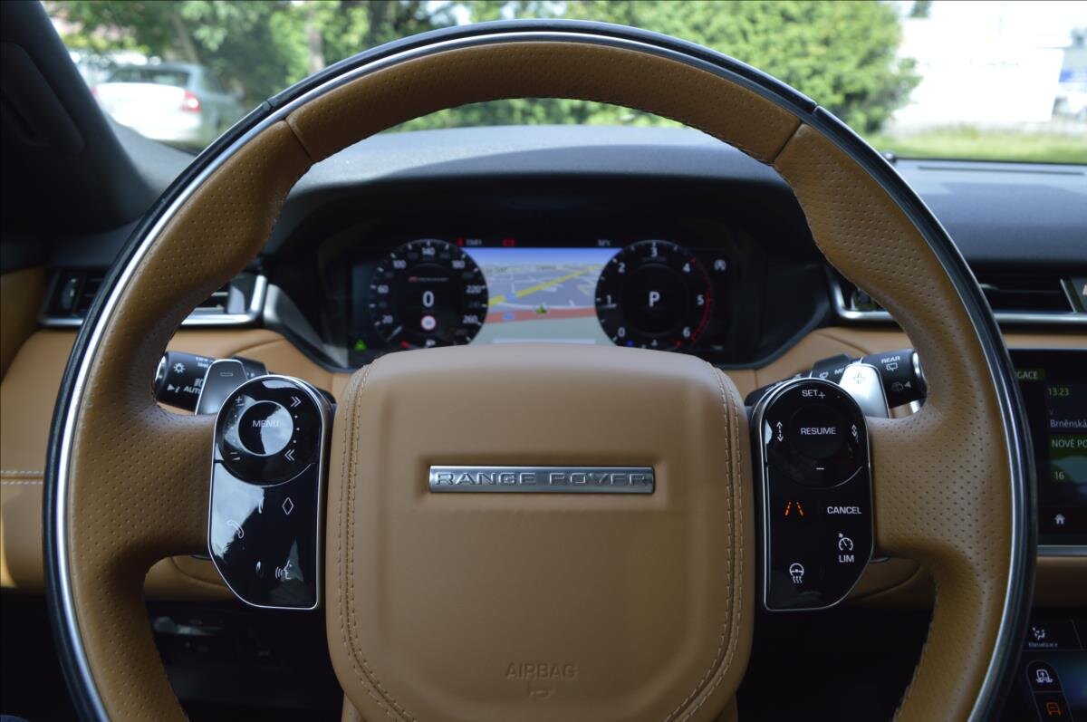Land Rover Range Rover Velar SUV 3,0 l 221 kw
