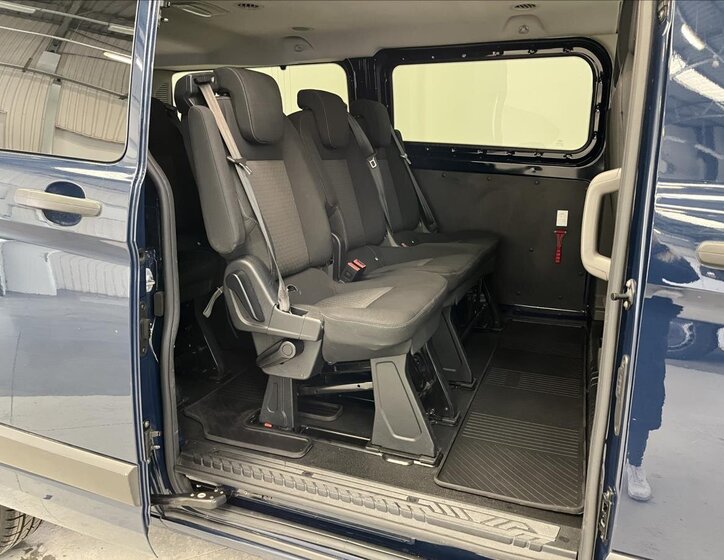 Ford Transit Custom Kombi 2,0 l 96 kw