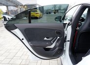 Mercedes-Benz CLA Sedan 2,0 l 340 kw