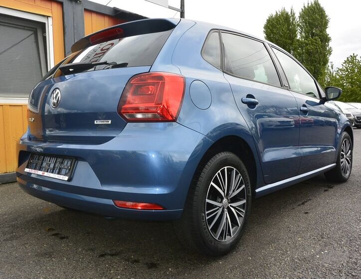 Volkswagen Polo Hatchback 999,0 55 kw