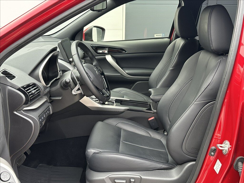 Mitsubishi Eclipse Cross Kombi 2,4 l 138 kw