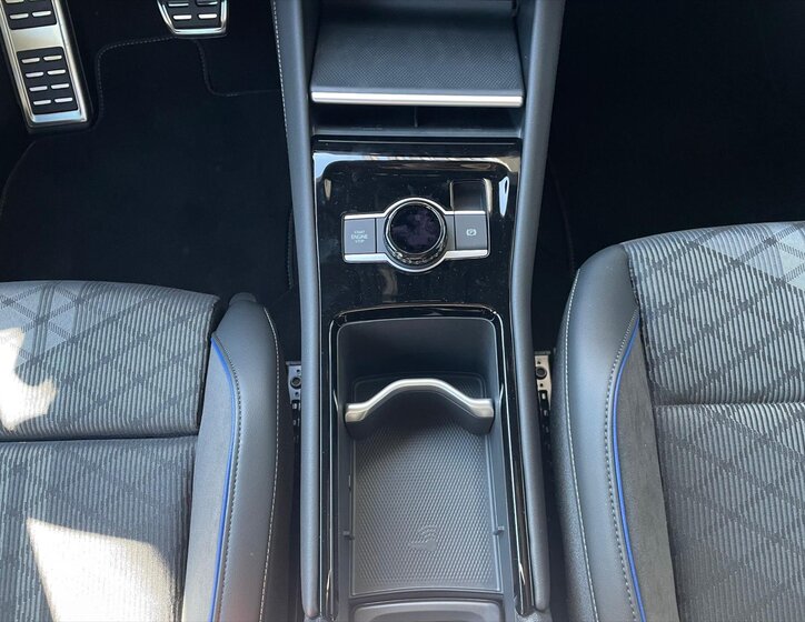 Volkswagen Tayron SUV / Terénní 1,5 l 150 kw