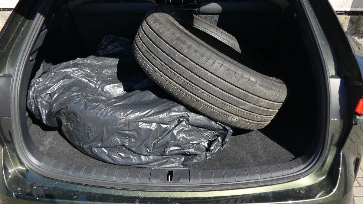 Lexus RX 350h SUV / Terénní 2,5 l 140 kw