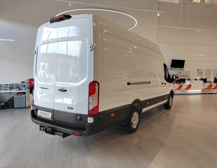 Ford Transit Ostatní 2,0 l 121 kw