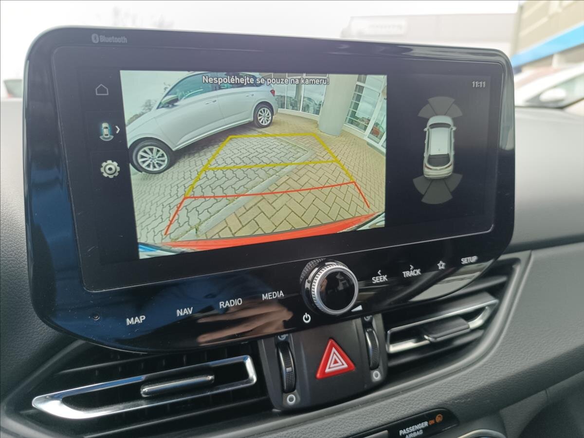 Hyundai i30 Kombi 998,0 88 kw