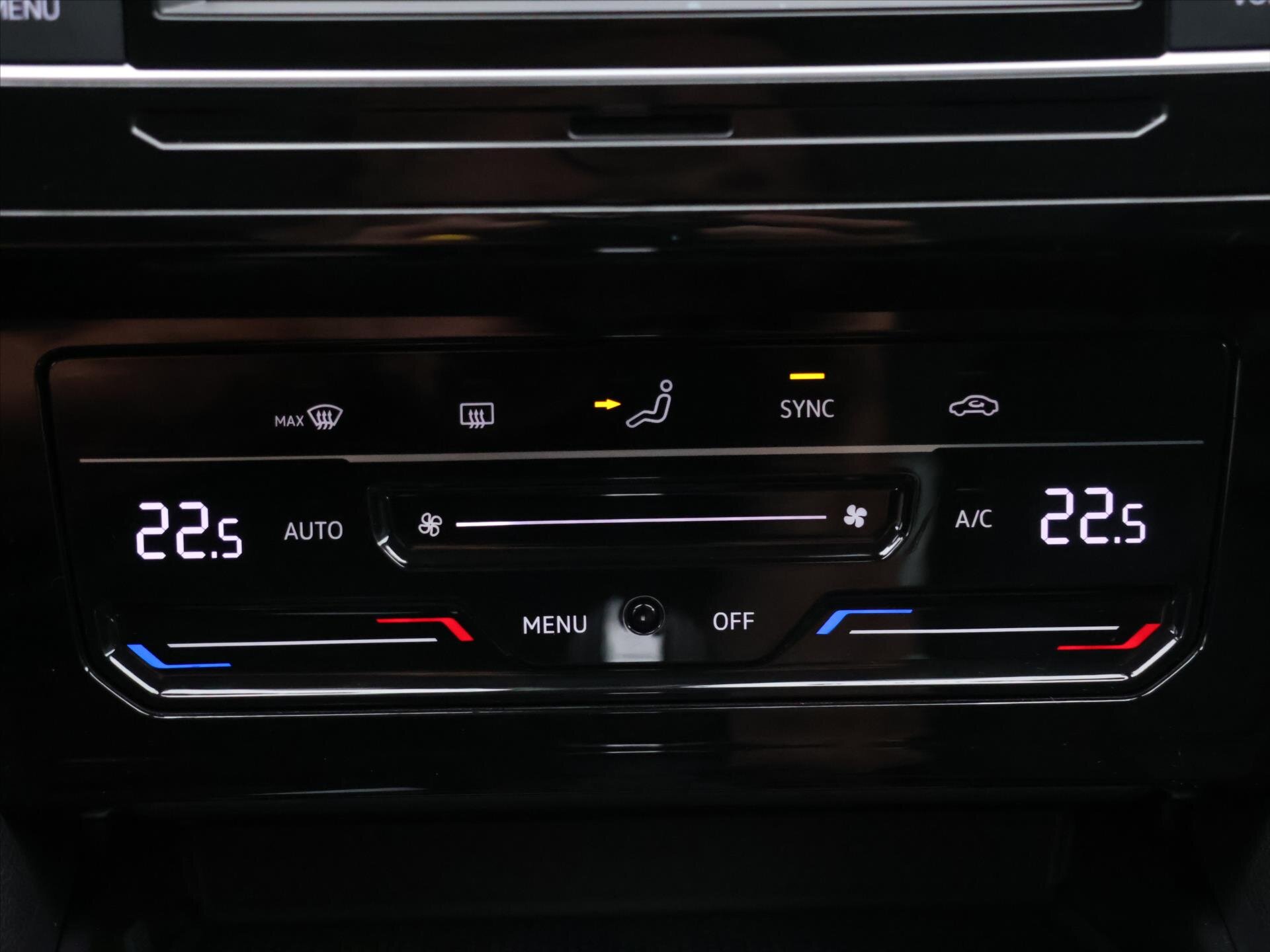 Volkswagen Passat Sedan / Limuzína 1,5 l 110 kw