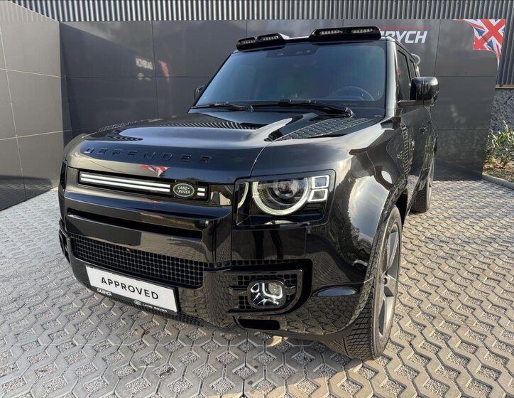 Land Rover Defender 2