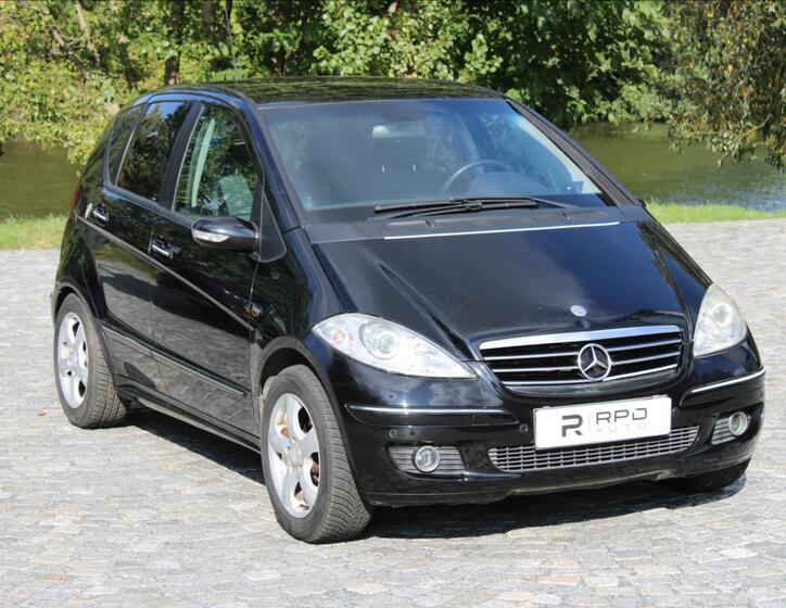 Mercedes-Benz Třídy A 33