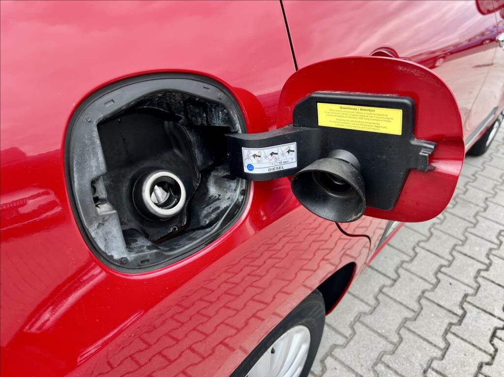 Fiat 500L MPV 1,6 l 77 kw