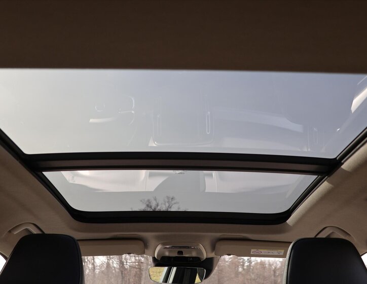 Volvo XC40 SUV / Terénní 2,0 l 140 kw