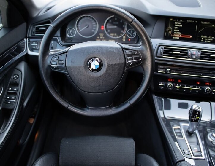 BMW Řada 5 Kombi 2,0 l 160 kw