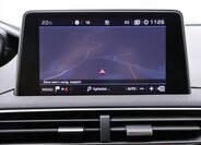 Peugeot 3008 SUV 1,2 l 96 kw