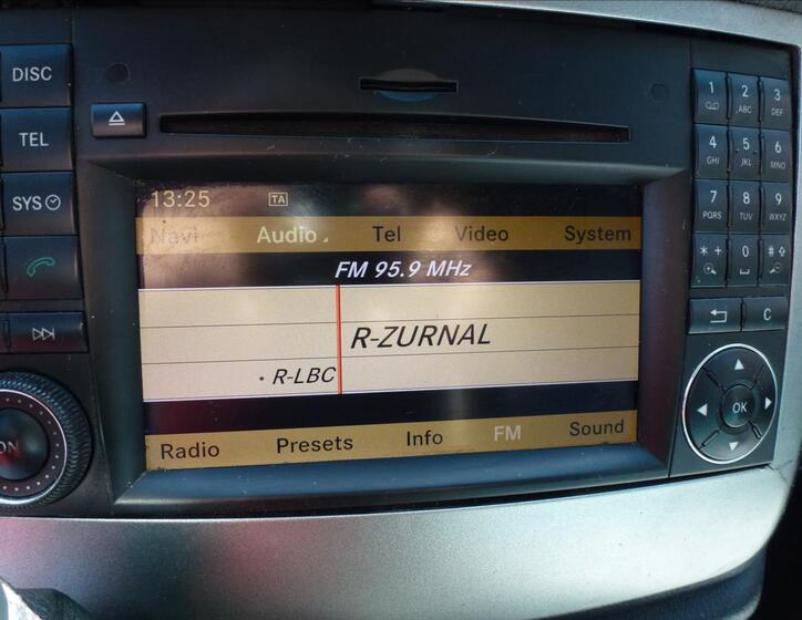 Mercedes-Benz Viano 37