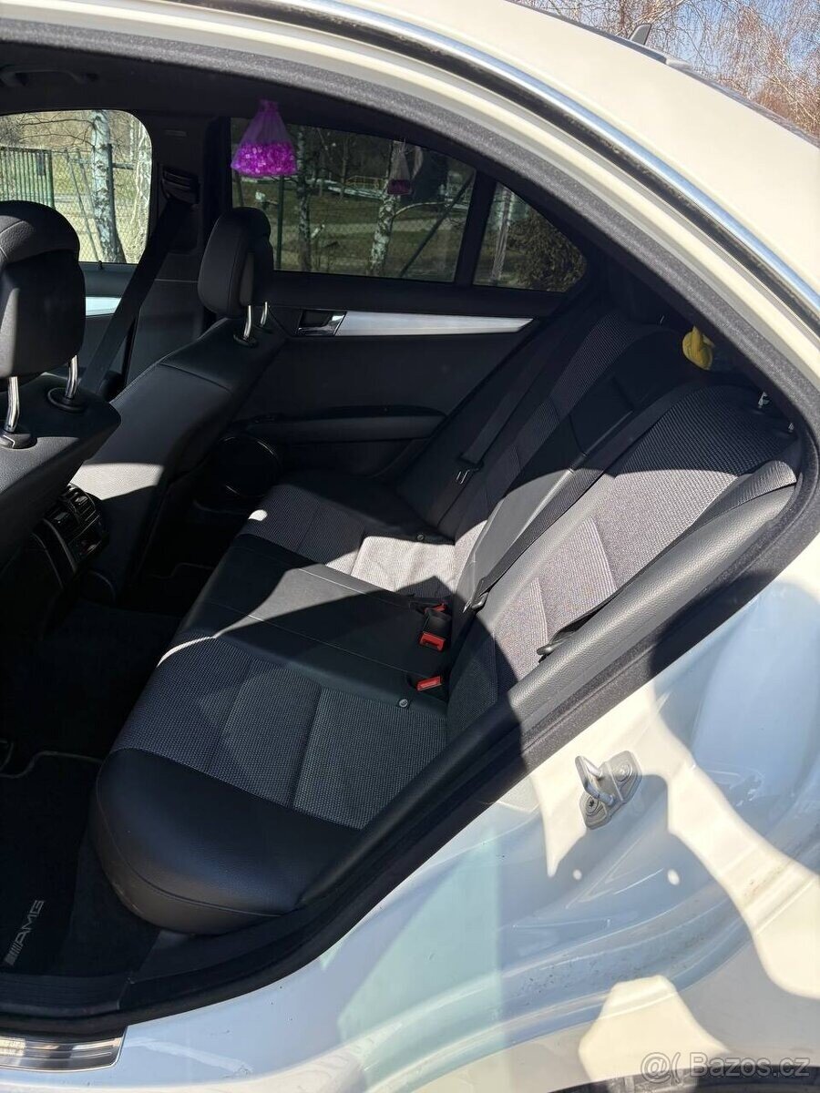 Mercedes-Benz Třídy C Sedan / Limuzína 0,0 0