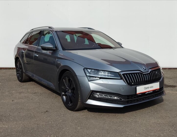 Škoda Superb Kombi 2,0 l 140 kw