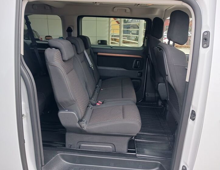 Toyota ProAce Verso 13