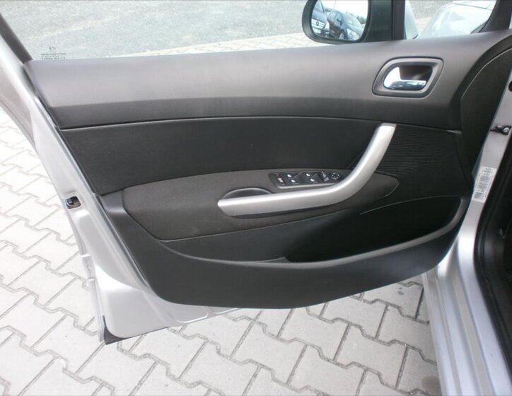 Peugeot 308 Kombi 1,6 l 80 kw