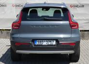 Volvo XC40 4