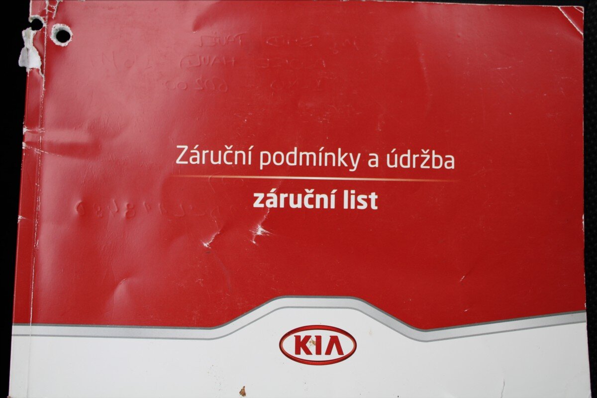 KIA Sportage SUV 2,0 l 120 kw