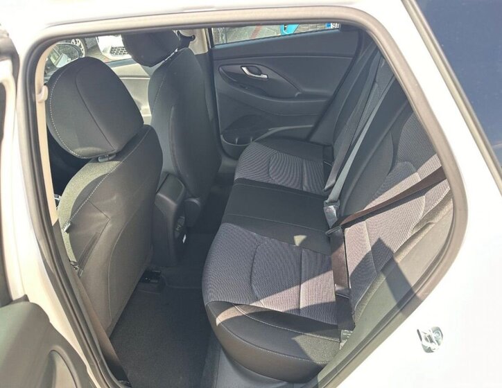 Hyundai i30 Kombi 1,5 l 71 kw