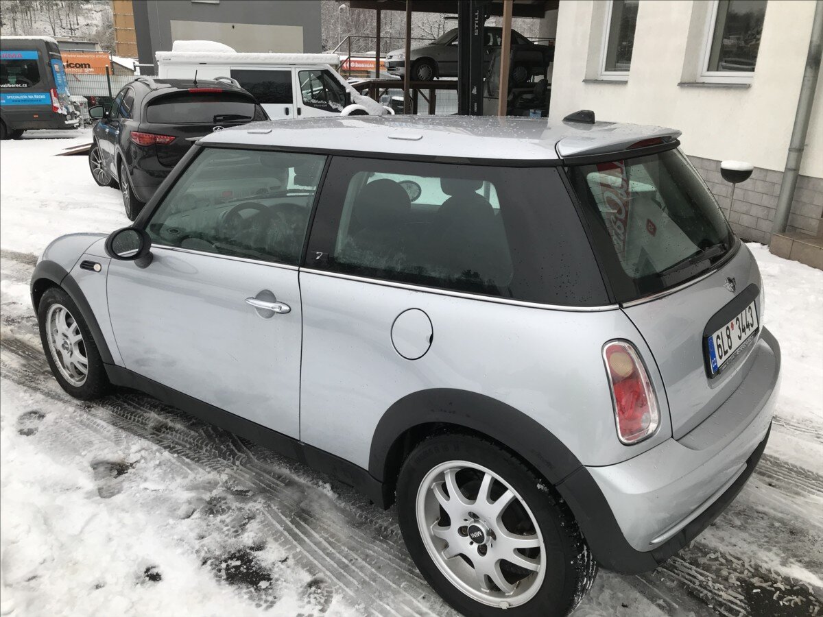 Mini One Hatchback 1,6 l 66 kw