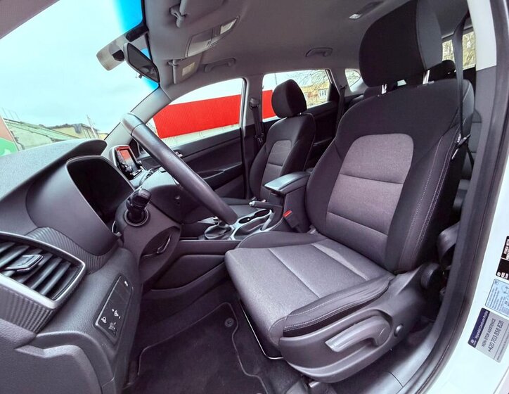 Hyundai Tucson SUV / Terénní 1,6 l 97 kw